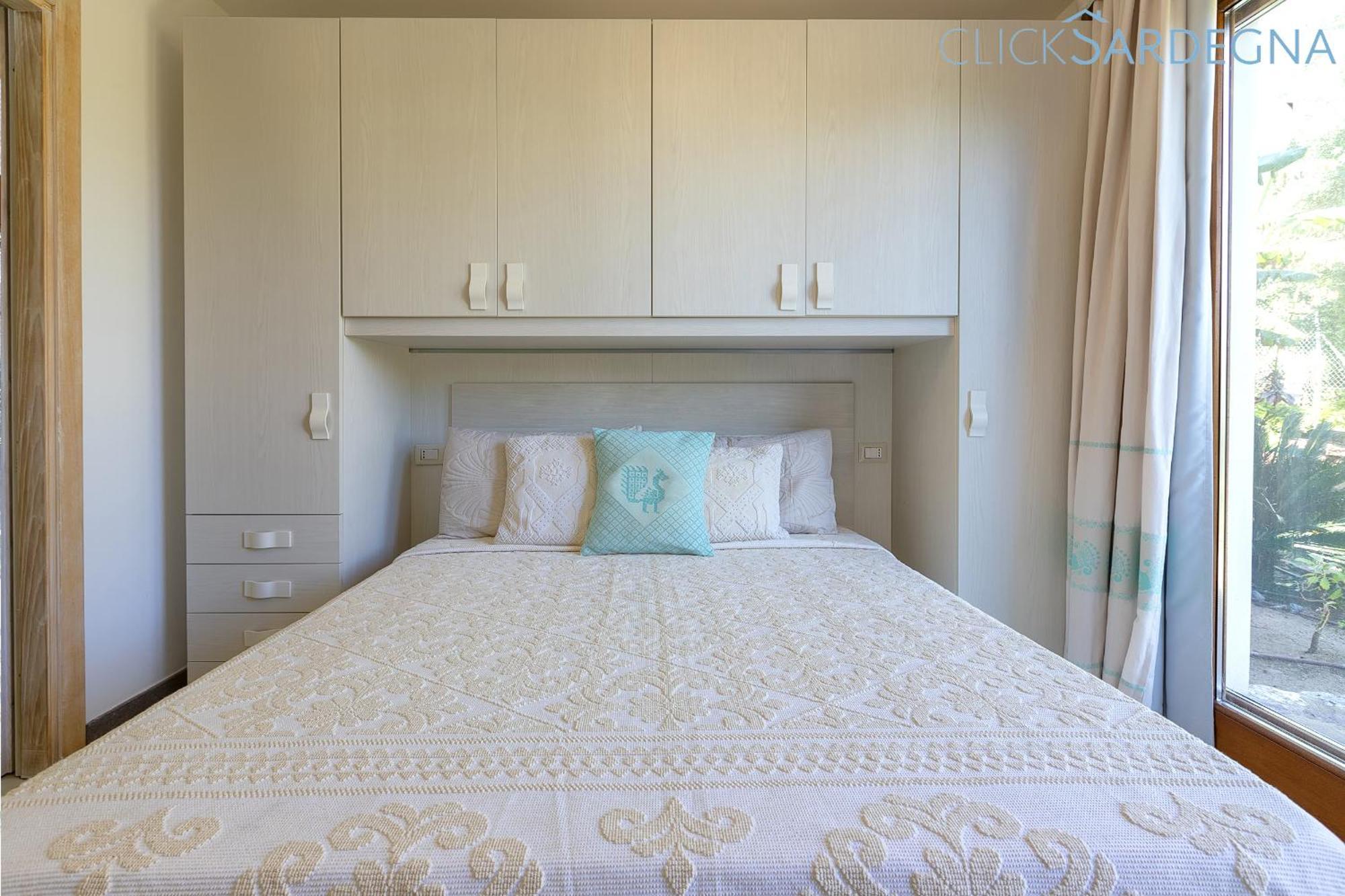 Villa Janas Luxury Surrounded By Large Park, Swimming Pool, Parking And Wifi