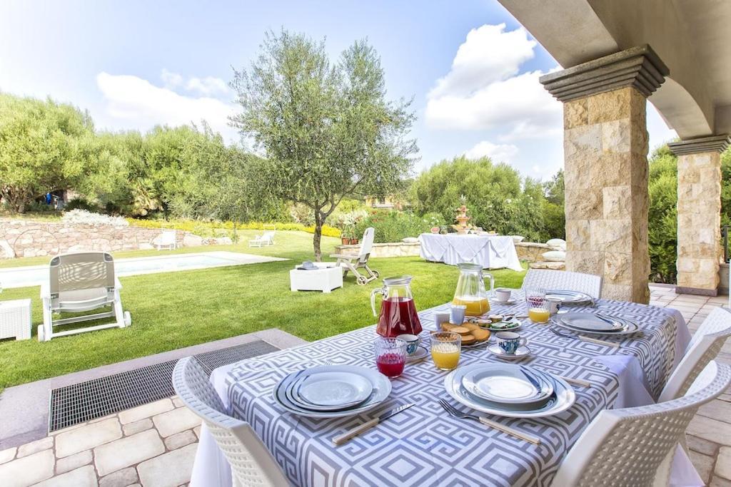 Janas Luxury Surrounded By Large Park, Swimming Pool, Parking And Wifi * Alghero